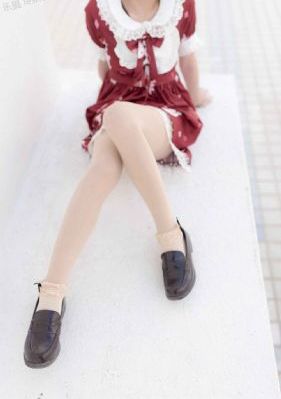 娇妻被领导玩得呻吟在线电影_DVD日韩电影在线